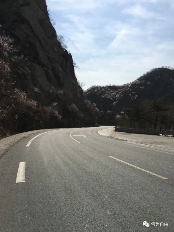 水淨沙黃霞滿天-官廳水庫&amp;彰縣影視城2日遊