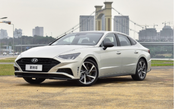 除了愛信和採埃孚，這“四大廠商”也能造8AT，國產竟佔兩席？