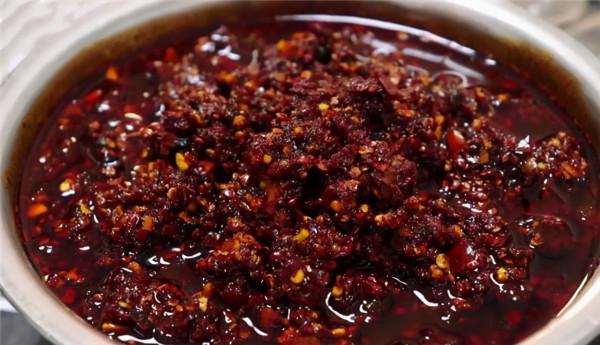 教你在家秘製辣椒醬，無任何新增劑，香辣味十足，聞著都流口水