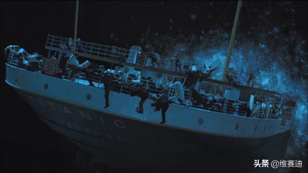 《泰坦尼克號》幕後：拍完電影，女主表示以後再也不想跟導演合作