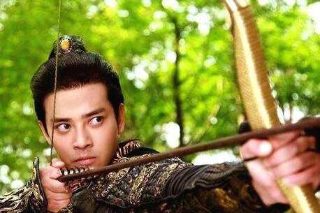 郭晉安變蠟像、陳浩民成“蛇精”，這些男星咋就想不開要去動臉呢