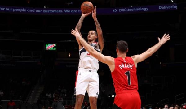 火箭醞釀三方交易！庫茲馬入休城！伍德、戈登輔佐東契奇