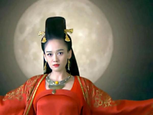 若要戰，便來戰！6位武力值天花板的女主卻被愛所傷，結局意難平