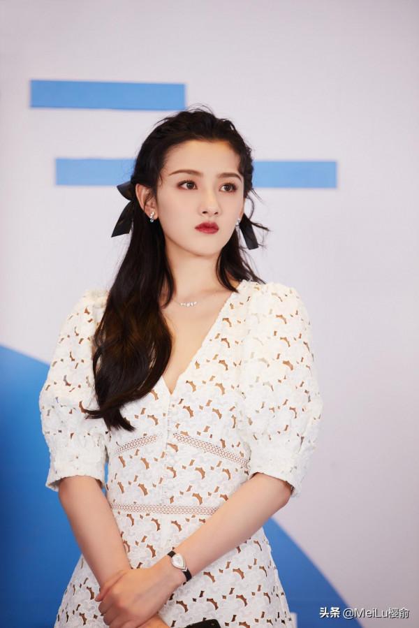 宋祖兒太可愛了,清新的氣質如同鄰家女孩,少女風滿滿 宋祖兒太可愛了,清新的氣質如同鄰家女孩,少女風滿滿