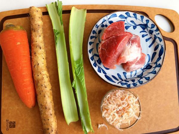 天冷了，早餐這樣吃真省事，營養滋補又簡單，孩子愛吃身體棒