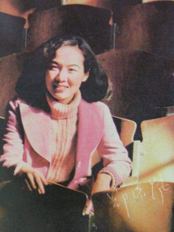 ";牧羊曲";鄭緒嵐:為愛入籍美國變落寞,新歡患癌去世後至今未婚 ";牧羊曲";鄭緒嵐:為愛入籍美國變落寞,新歡患癌去世後至今未婚