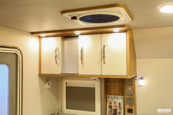 月薪7000就能買的拖掛房車！實拍卓美亞T420Z拖掛房車