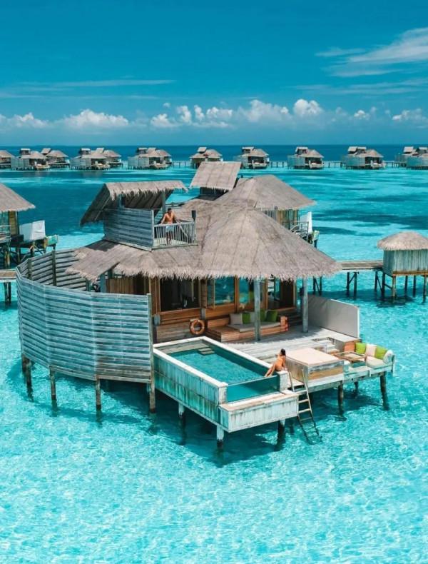 網紅地方最美水屋