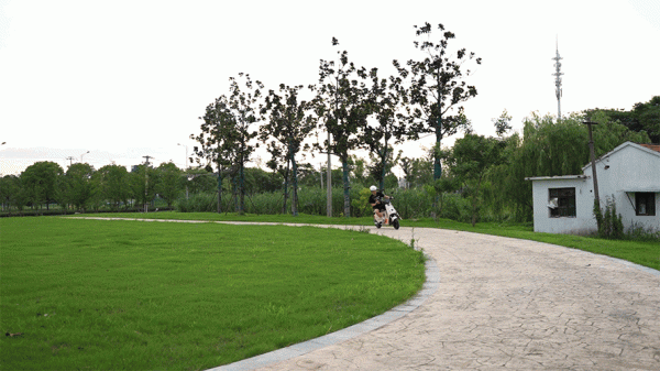 雅迪電動車VFLY L100 MAX,續航100公里,智慧AI不用鑰匙就能開 雅迪電動車VFLY L100 MAX,續航100公里,智慧AI不用鑰匙就能開