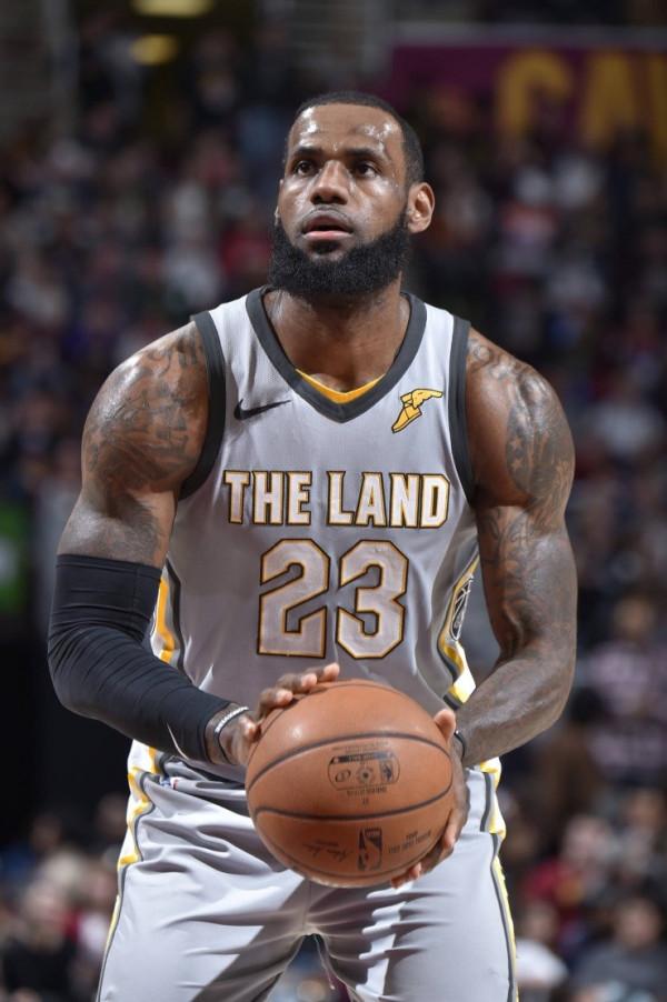 肯於犧牲！盤點NBA主動降薪的五大巨星：詹姆斯僅排第五