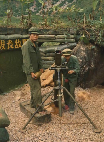 對越反擊戰，163師用12噸炸藥炸越軍炮臺，越軍懸賞3萬買師長人頭