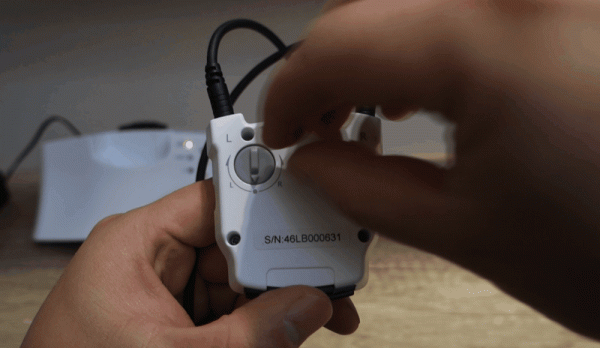 看電視不用調大聲，ARTISTE雅天E1老人無線耳機評測