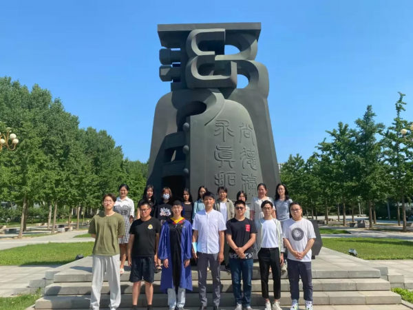 微奈米機器人是高度交叉的學科，閉門造車無法真正解決臨床問題