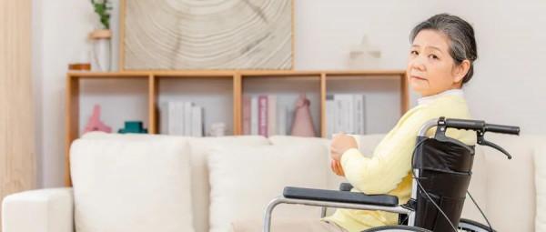 腿腳不便的老人記住這6個動作,坐著也能鍛鍊身體 腿腳不便的老人記住這6個動作,坐著也能鍛鍊身體