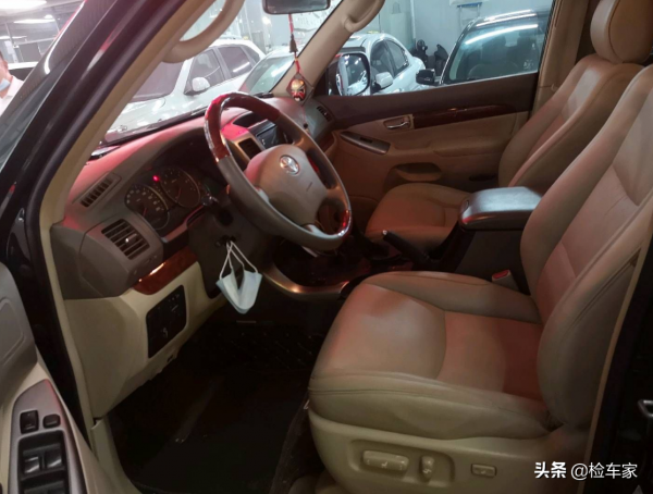 開了30多萬公里的豐田普拉多還能賣20萬！它還能不能戰？