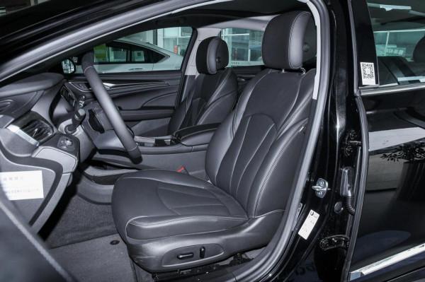 開慣了豐田凱美瑞，再換上君越，總算明白日系車和美系車的差距