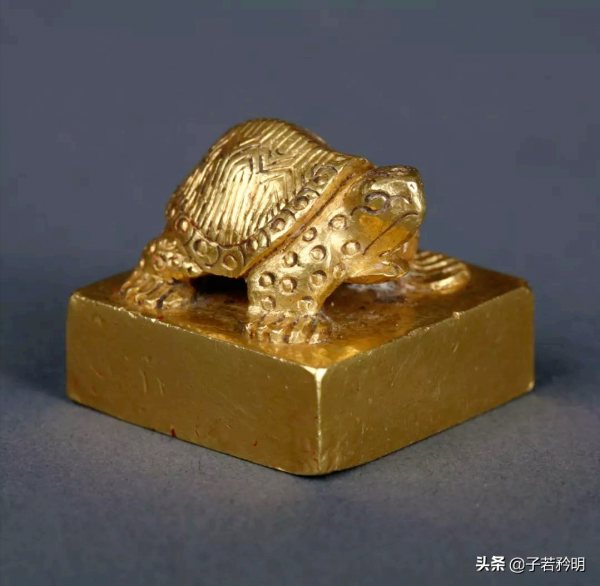 撿到金印上交國家，現今金印增值2億，老農該向國家追要獎勵嗎？