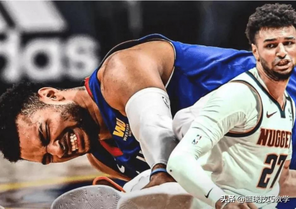 比賽還沒打,勇士新秀倒下了!湯普森上演扣籃表演,狀態不錯 比賽還沒打,勇士新秀倒下了!湯普森上演扣籃表演,狀態不錯