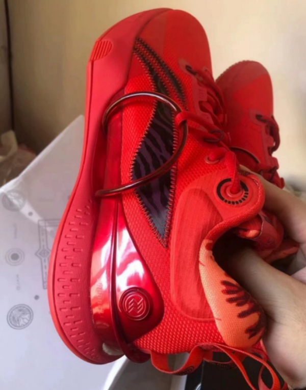 虎年配色來襲！CJ1代野性十足，韋德9代情懷滿滿，匹克有驚喜