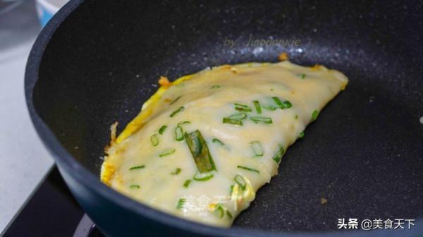 這樣的餡餅你喜歡嗎?皮薄餡多,用料十足!一口下去滿嘴留香 這樣的餡餅你喜歡嗎?皮薄餡多,用料十足!一口下去滿嘴留香