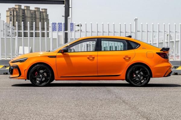 外形運動感極強 名爵6 Pro買哪款最划算?推薦智駕旗艦版 外形運動感極強 名爵6 Pro買哪款最划算?推薦智駕旗艦版