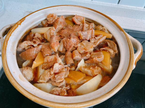 30一斤的牛筋,這樣做比牛肉還香,Q彈軟爛入味,上桌湯汁都不剩 30一斤的牛筋,這樣做比牛肉還香,Q彈軟爛入味,上桌湯汁都不剩