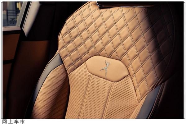 藝術家專屬車型!賓利推出六款特別版添越,獨特雙色車身造型亮眼 藝術家專屬車型!賓利推出六款特別版添越,獨特雙色車身造型亮眼