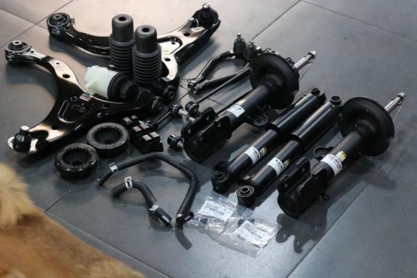 怪獸修車:翻新“老舊狀態”的11年起亞索蘭託,15萬公里重回巔峰 怪獸修車:翻新“老舊狀態”的11年起亞索蘭託,15萬公里重回巔峰