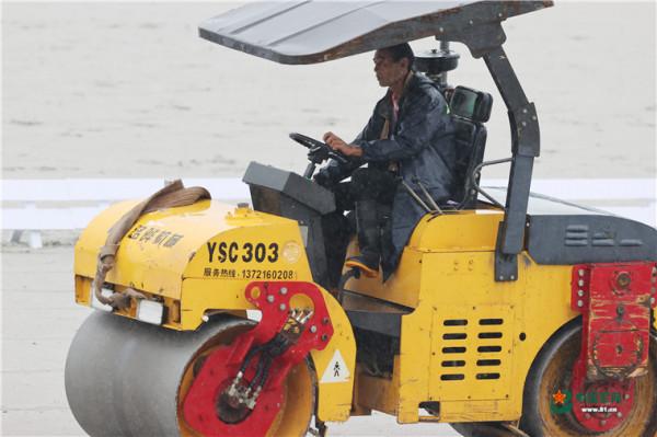全運會馬術專案︱盛裝舞步個人賽 顧兵雨中摘金牌