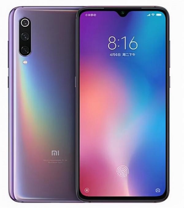 你還記得手機的預設桌布麼？