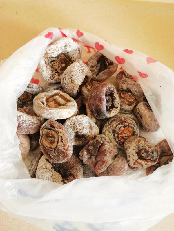 看著柿子餅想你 看著柿子餅想你