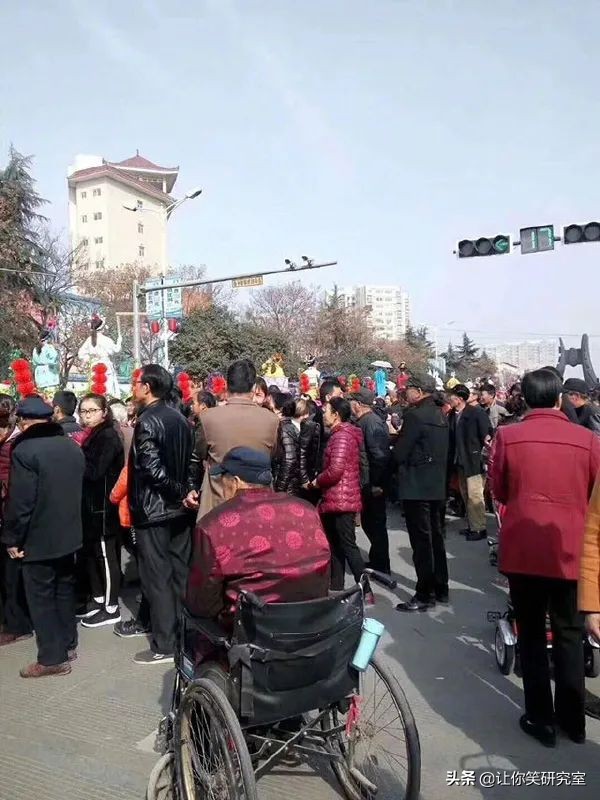 和男明星離婚後才分到5000w？薇婭：半小時就賺回來了