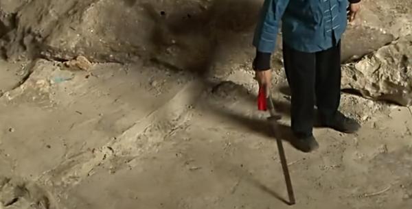 “貴州背屍人”羅開科：以背屍背棺材為生，技藝面臨失傳