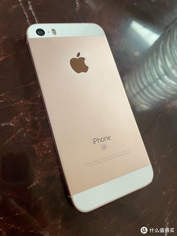 2022年，我給iPhonese一代改了smart battery外界電池