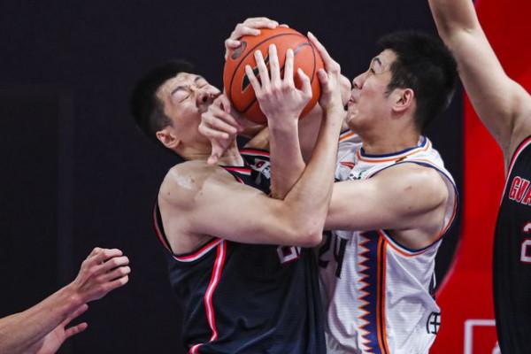 冠軍底蘊！打服恩師喜提4連勝，杜鋒底牌太多迎來幸福的煩惱