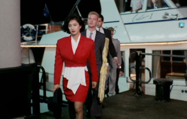 合作大島由加利,找來成龍幫忙,但這部動作片還是沒能挽救陳勳奇 合作大島由加利,找來成龍幫忙,但這部動作片還是沒能挽救陳勳奇