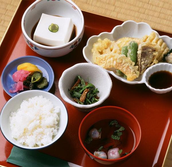 “和食”何德何能被評為世界非物質文化遺產? “和食”何德何能被評為世界非物質文化遺產?