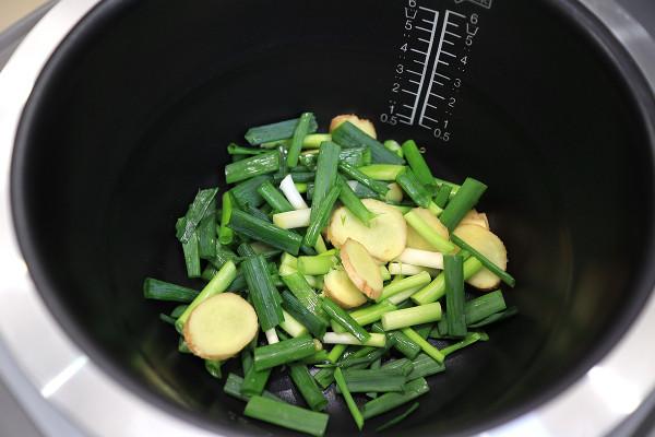 這鍋滷味太香了,1小時出鍋,讓人饞得流口水,自己做經濟實惠 這鍋滷味太香了,1小時出鍋,讓人饞得流口水,自己做經濟實惠