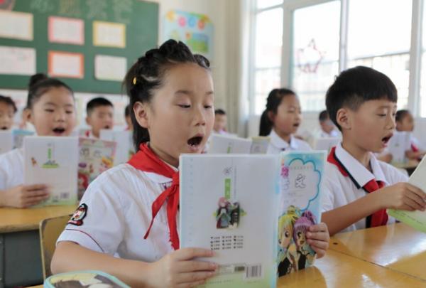 小學生讀《撒野》有感，寫讀後感上交給老師，老師的反應讓人暖心