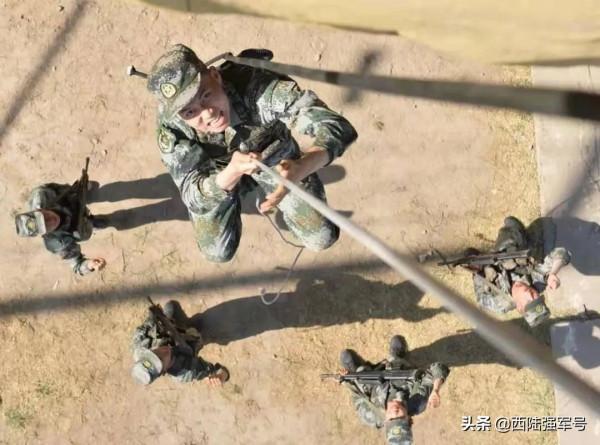 立功提幹的他們,即將成為少尉排長 立功提幹的他們,即將成為少尉排長