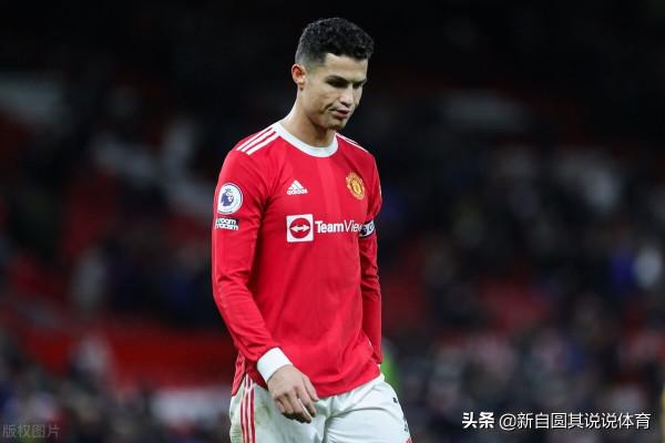 C羅、梅西和伊布三名老將鋒線球員，為什麼就梅西位置越來越靠後