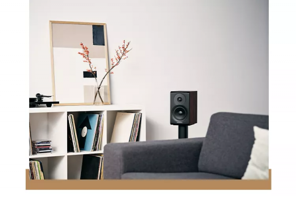 全新Emit詳解丨金屬與低音的美妙平衡碰撞 全新Emit詳解丨金屬與低音的美妙平衡碰撞