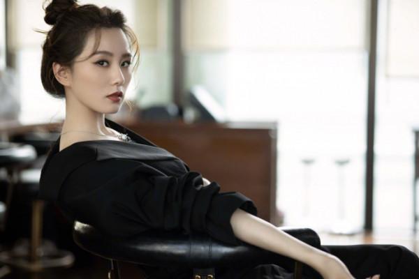 來自回族的這5位女星,個個靚條順氣質佳,誰的美麗驚豔到你? 來自回族的這5位女星,個個靚條順氣質佳,誰的美麗驚豔到你?