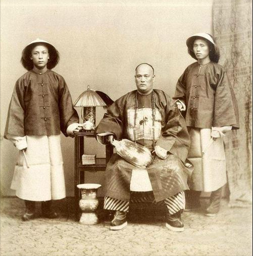 民間奇案：紈絝子弟廟宇遇害，和尚被抓，縣令機敏，擒獲真兇