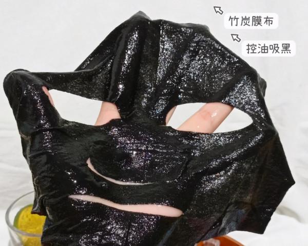 面膜多久敷一次才好?難怪護膚品不吸收,面板還是乾燥起皮 面膜多久敷一次才好?難怪護膚品不吸收,面板還是乾燥起皮