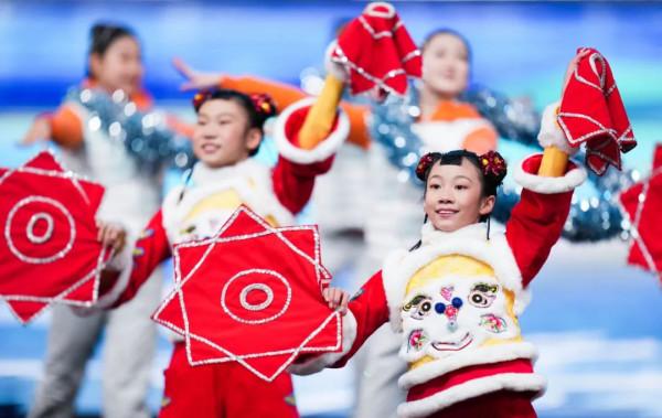 習近平出席北京冬奧會開幕式