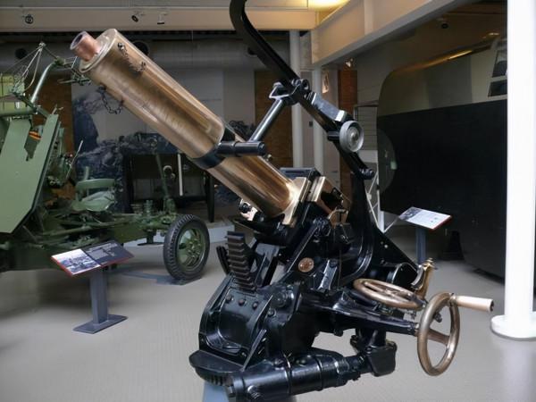 英國海軍的無奈選擇—英國QF2磅40毫米“砰砰炮”