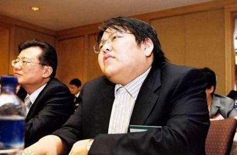 幕後大佬李春元：六個兒子個個身價過億，一步棋失算百億帝國崩塌