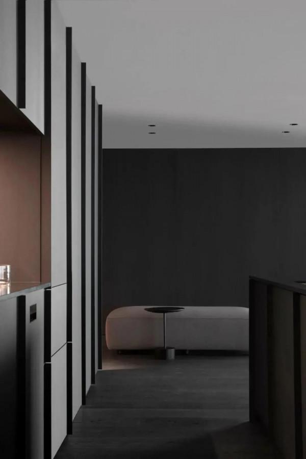 黑色極簡丨光與影,白與黑,來一場時間與空間的對話 黑色極簡丨光與影,白與黑,來一場時間與空間的對話