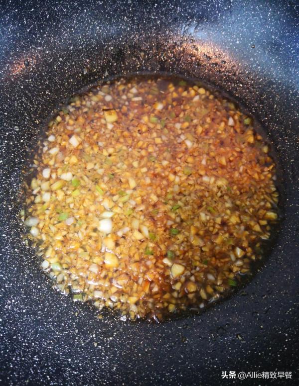 不用擀麵的紫薯豆沙餅，用平底鍋就能做，軟糯香甜，簡單易上手